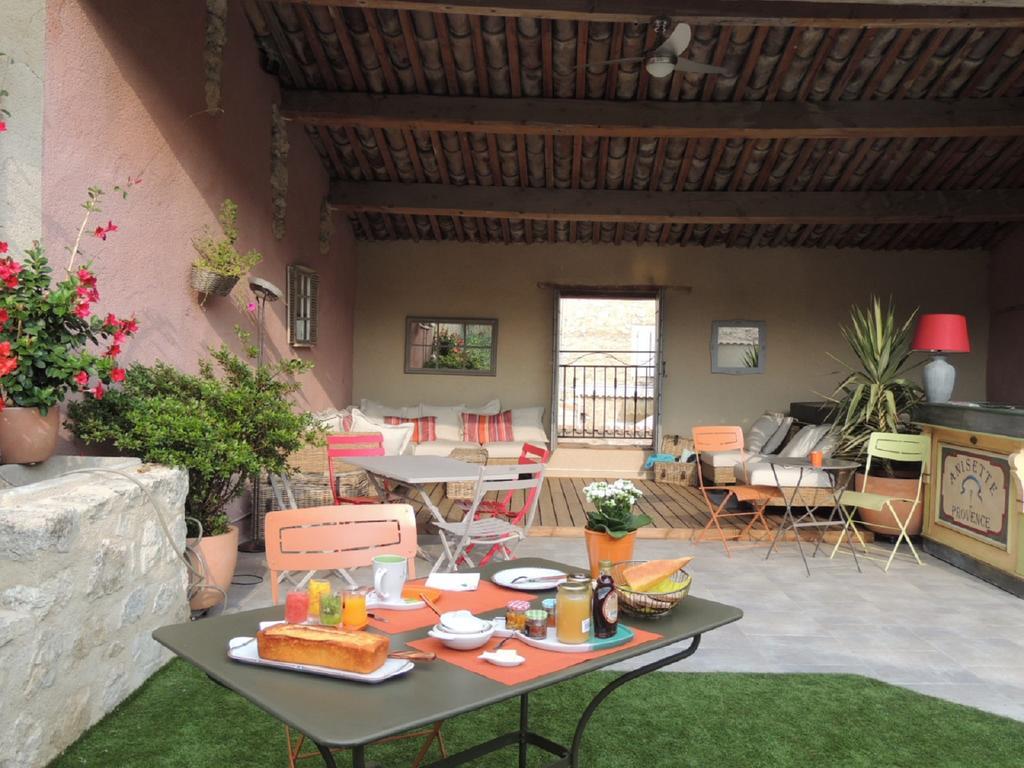 Hotel Eden Roque La Roque-d'Antheron Esterno foto